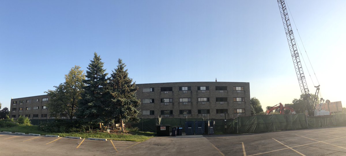 bkathompson3's tweet photo. Last look at #theRegLife @SaintXavier! https://t.co/h3Nj117O3c