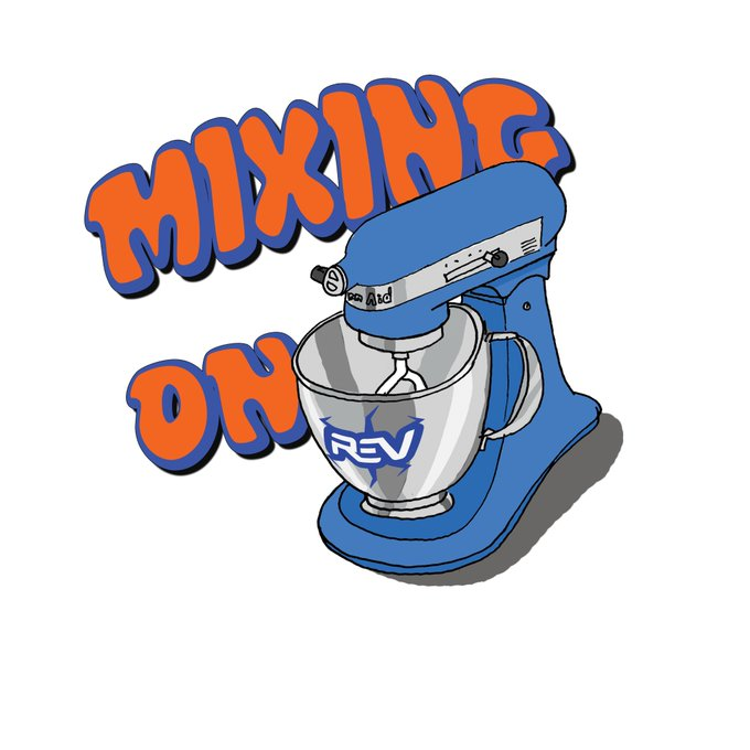TheREV_GG's tweet photo. Back from my trip! BACK TO WORK! We are goin live witht he #MixingOnMixer show only available @WatchMixer Come join the good times while making Brownines and Blondies!
#RazerStreamer #MixerPartner 
https://t.co/cQbiia0Dkv https://t.co/x9mAYxRIay