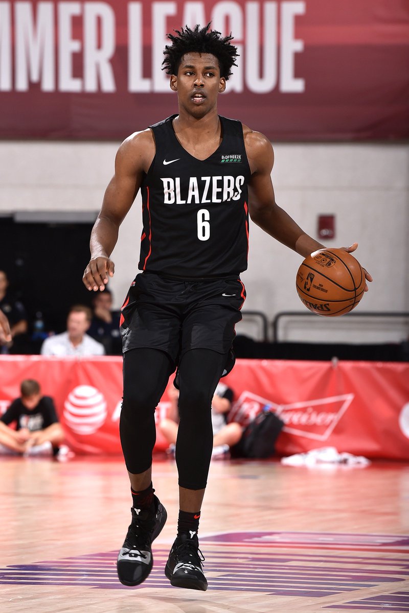 TWO-WAY TRACKER 🗣️

Meet #2WayPlayer &amp; new <a href="/trailblazers/">Portland Trail Blazers</a> forward Jaylen Hoard 🇫🇷

📖: on.nba.com/2MDOgmD

<a href="/WakeMBB/">Wake Forest Men's Basketball</a> ↗️ <a href="/trailblazers/">Portland Trail Blazers</a>