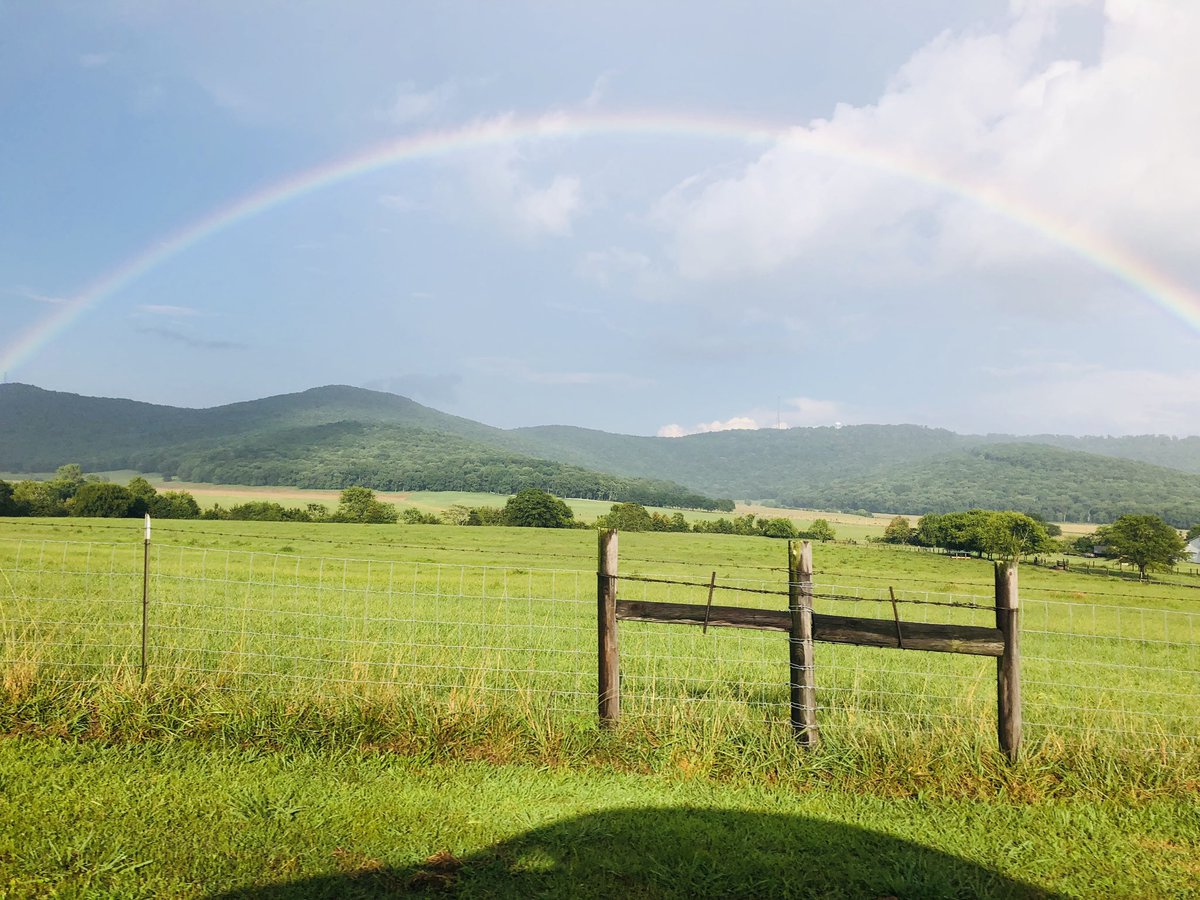 Beautiful rainbow in Jones Valley this evening!!! <a href="/waff48/">WAFF 48</a> @BradTravisWAFF #HuntsvilleAL