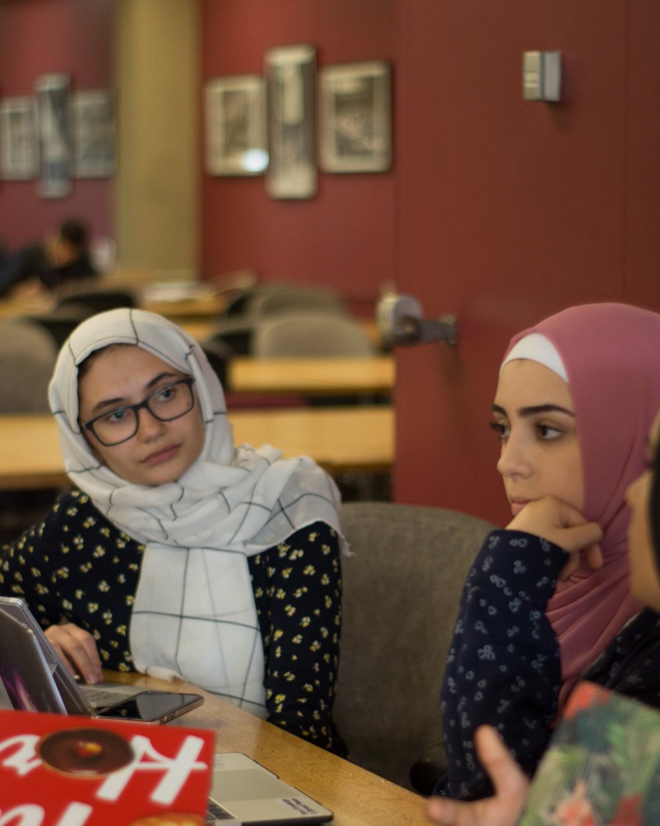 UdmMsa's tweet photo. The MSA board members working hard on the upcoming year's MSA events! 🙌🏼 We have great things planned out for everyone. It's going to be a year full of hasanat and beneficial work nshAllah 🙏🏼🔥 https://t.co/SFIv3264Xm