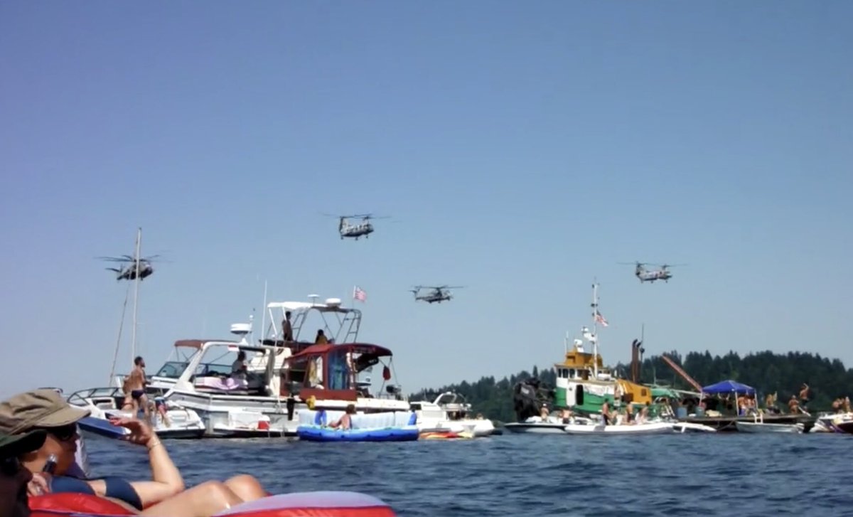 Merriwickers's tweet photo. Happy #Seafair weekend! #adventure #author #Merriwickers #selfpublishing #book #enjoy #Inspirational https://t.co/JkNmAdHY9m