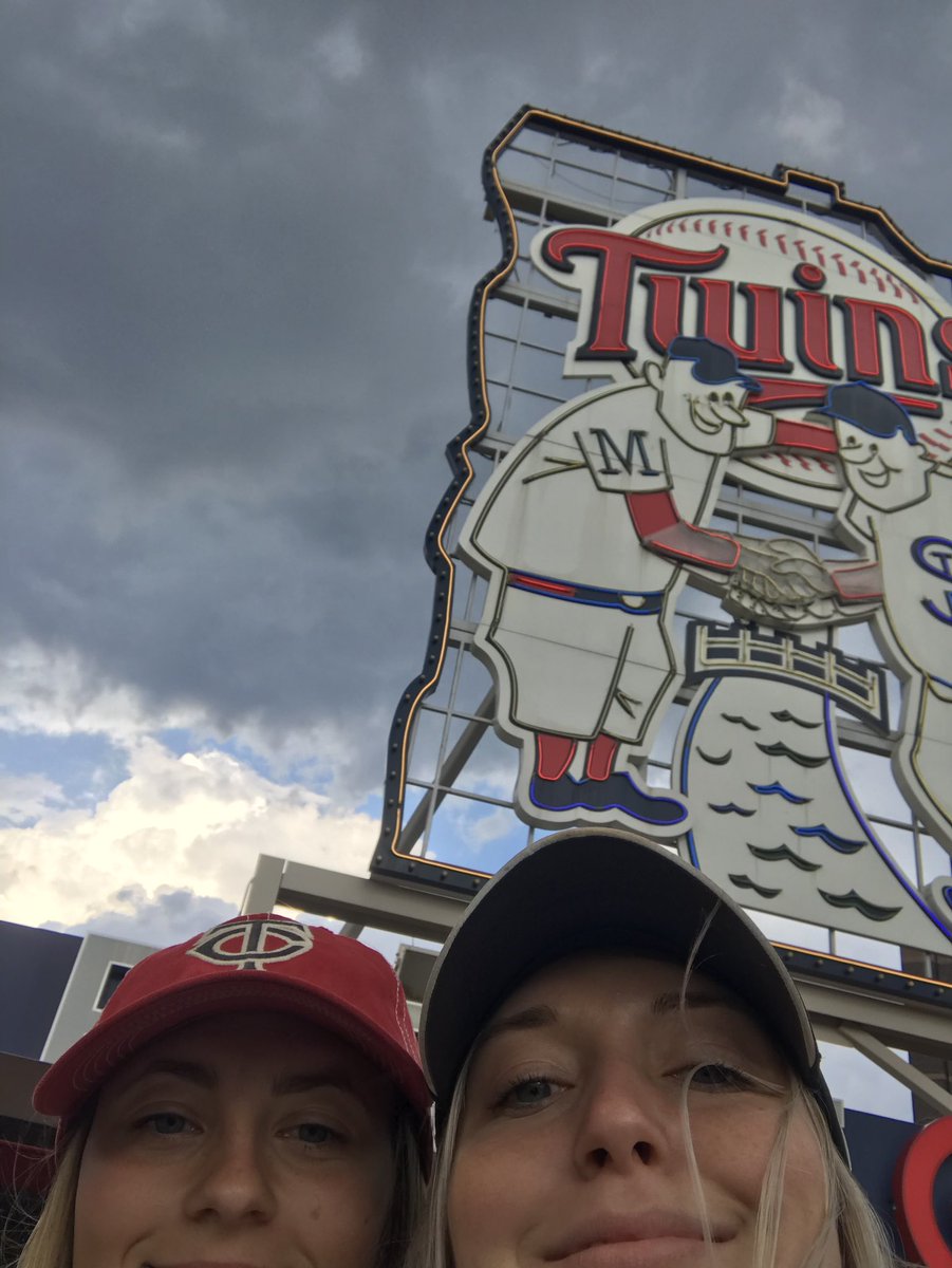 #twinspics