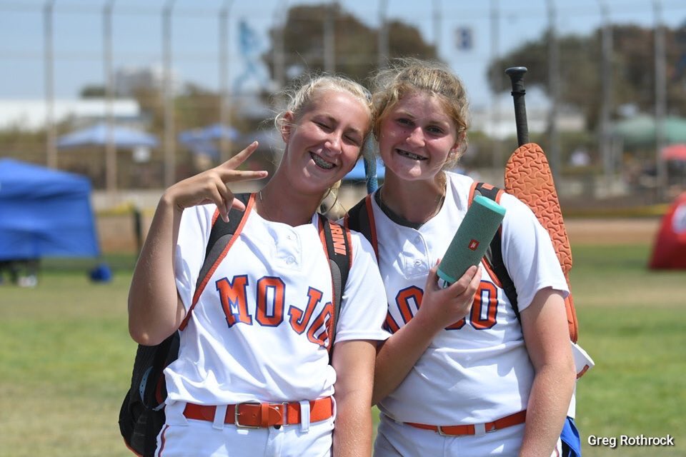 taylor_hess5's tweet photo. NATIONAL CHAMPIONSHIP GAME TOMORROW @4pm PACIFIC TIME https://t.co/EiYtUoLM0B