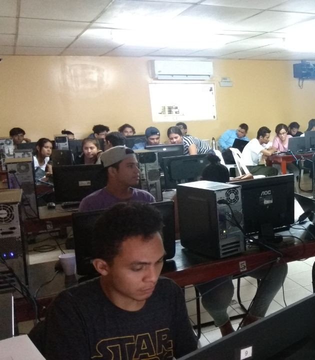 Carlos Fernando Arguello de <a href="/Mozilla_Nic/">Mozilla nicaragua</a> en el taller explico como compilar Firefox desde las fuentes. <a href="/mozilla_hispano/">mozilla hispano</a> <a href="/mozilla_ca/">MozillaCA</a> #MozActivate19 #MozillaActivate #MozillaActivateDay