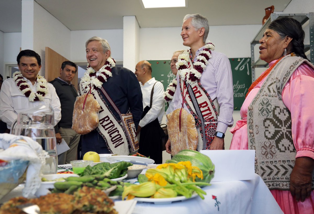 Alfredo Del Mazo on Twitter "Recorrimos el Hospital Rural 