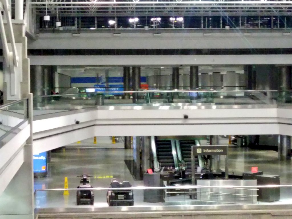 MembersGetIt's tweet photo. It is at the very end of the terminal! The blue patch at the very top of these pictures (above Zoom). #MembersGetIt #AmEx #CenturionLounge https://t.co/hMMav4n9wy
