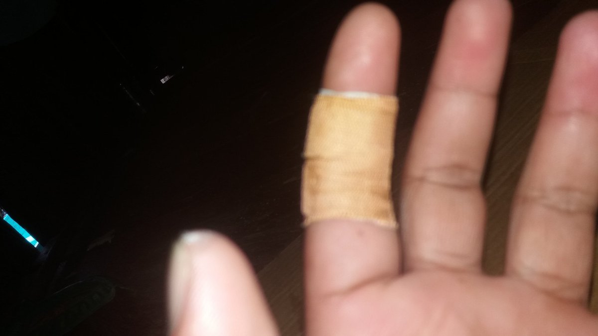 SongDik's tweet photo. Tanggan kurang Ajar. https://t.co/aybmHujodc