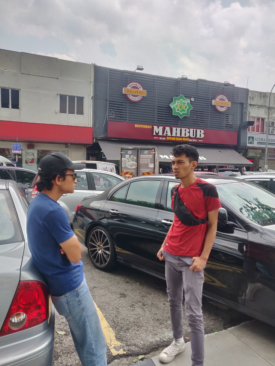 malik229's tweet image. rempit bangsar #onXon