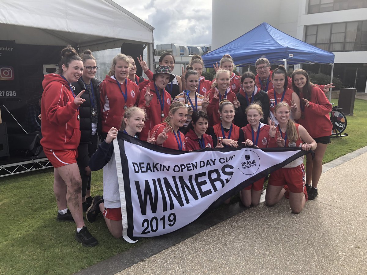 Congratulations to South Warrnambool FNC Girls on winning the 2019 Deakin University Open Day Cup today at the “Pond” <a href="/aflvic/">AFL Victoria</a> <a href="/AFL_WD/">AFL Western District</a> <a href="/Deakin/">Deakin University</a> <a href="/SWFNC/">SWFNC</a>