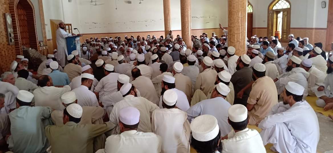 hayatbajour1's tweet photo. ضلع باجوڑ 
نائب امیر جماعت اسلامی خیبر پختونخوا و  ۔موجودہ ایم پی اے عنایت اللہ خان احیاء العلوم خار باجوڑ میں اجتماع ارکان سے خطاب کر رہے ہیں https://t.co/jsunQw3tHo