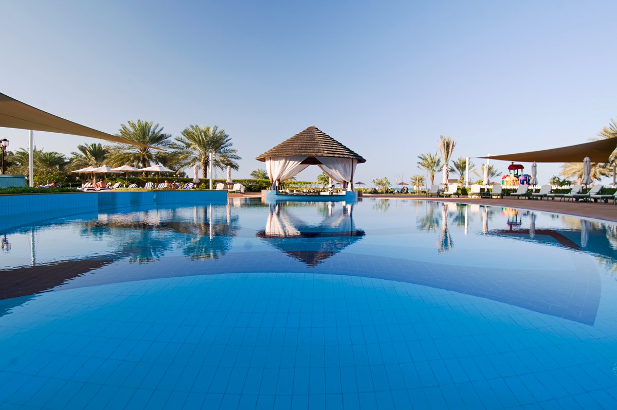 MyOasisLiving's tweet photo. Danat Jebel Dhanna Resort reveals exclusive staycation offer with a range of additional benefits this Eid Al Adha! #EidulAzha2019 

https://t.co/8Bm3QuMCyC https://t.co/WjAovqpvZw