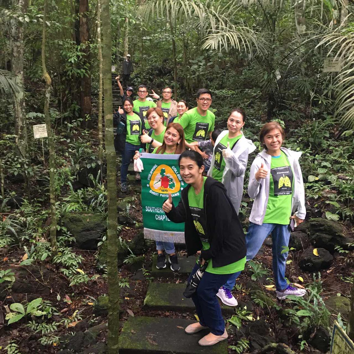 philchestorg's tweet photo. Southern Tagalog Chapter conducted Tree Planting activity in San Pablo watershed in celebration of #nationallungmonth #PUSHMoLungs
#HealthyAirNow #CommitToCleanAir https://t.co/WNrrbIsiWH