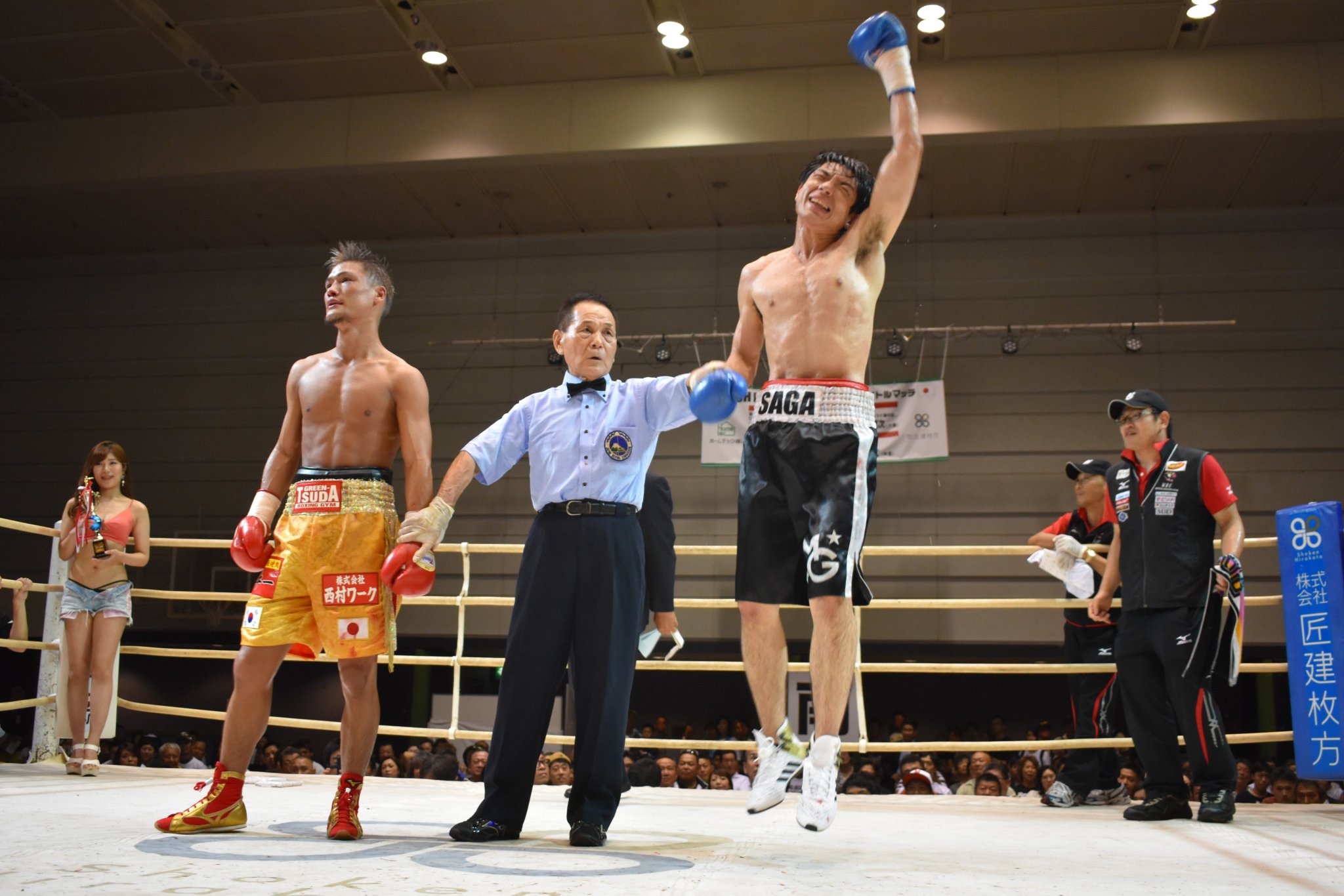 伊藤雅哉 ボクシング 大阪 Sfe級6回戦 高島裕樹 宮田 判定2ー1 木村テミン Gツダ 東京から遠征の高島が競り勝ち ジャブの手数と機を見た連打 約7年ブランクあったり海外で試合したり タフな選手ですね 関東から大阪に乗り込んでくる選手 昨年の 伊藤雅哉 ボクシング 大阪 Sfe級6回戦 高島裕樹 宮田 判定2ー1 木村テミン Gツダ 東京から遠征の高島が競り勝ち ジャブの手数と機を見た連打 約7年ブランクあったり海外で試合したり タフな選手ですね 関東から大阪に乗り込んでくる選手 昨年の