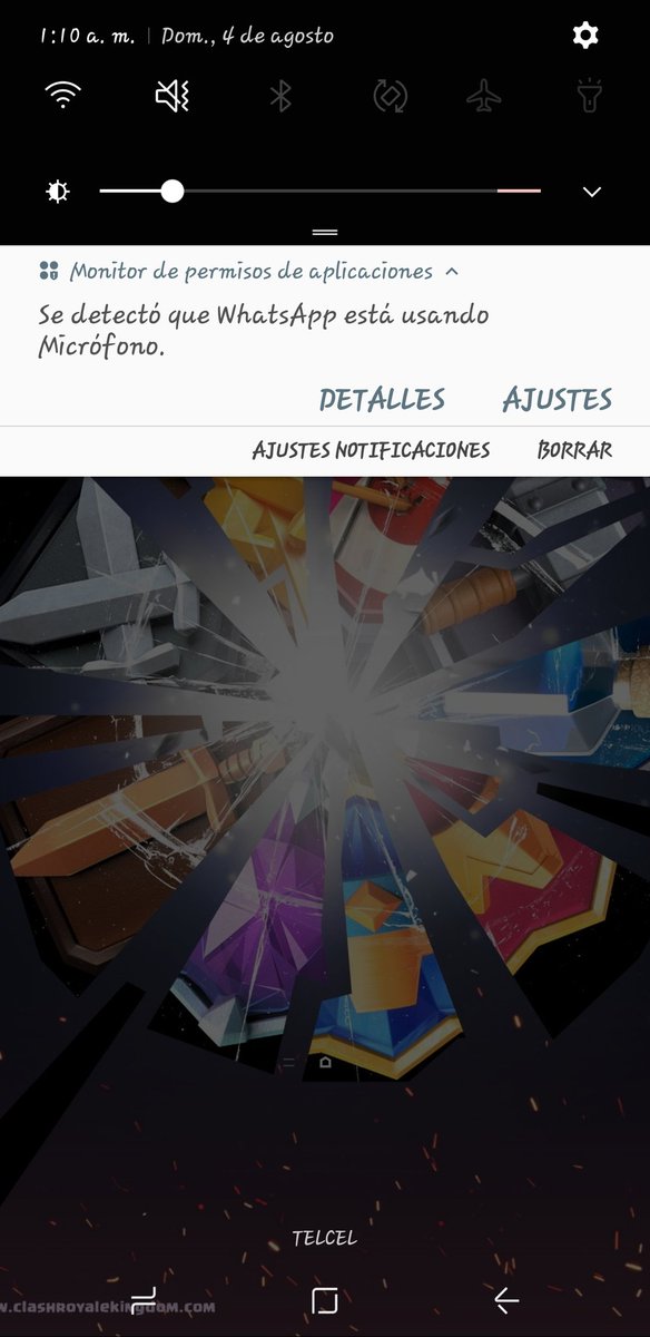 Dicen que faceapp usará tus datos por que es ruso...mientras whatsapp prende el micrófono en segundo plano sin avisar <a href="/TecnonautaTV/">Tecnonauta</a>  <a href="/MARCIANOPHONE/">MarcianoTech/Finanzas/Vlogs</a> <a href="/NachoRgz/">Nacho Rodriguez (El Chapucero)</a> <a href="/TopesdGama/">Topes de Gama</a>