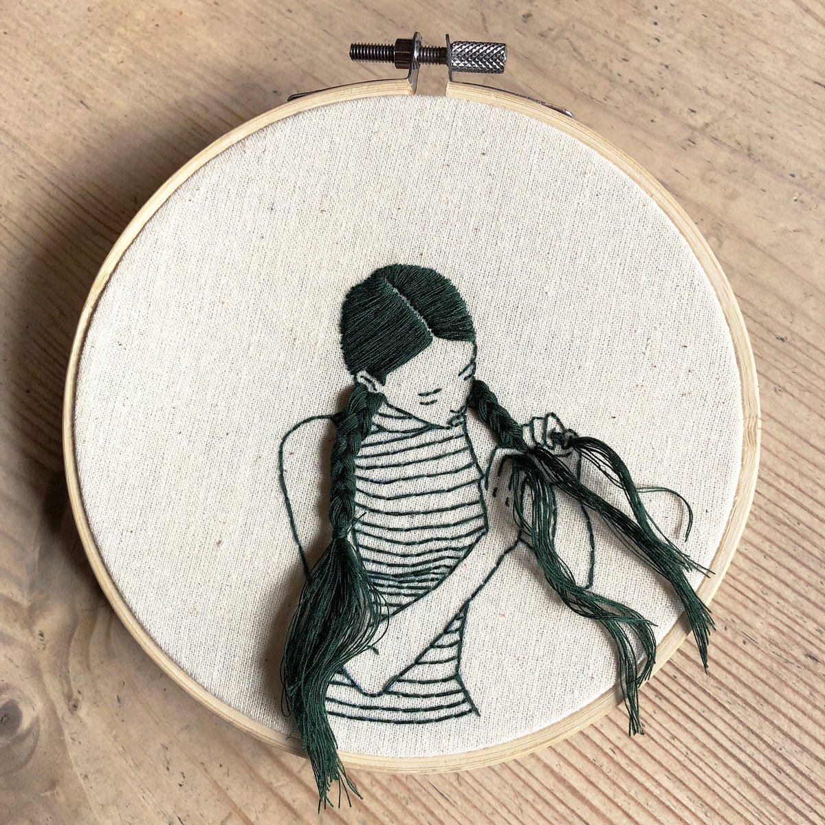 womensart1's tweet photo. Sheena Liam, contemporary embroidery artist of Malaysian Chinese descent #womensart https://t.co/tmcwKmWox7