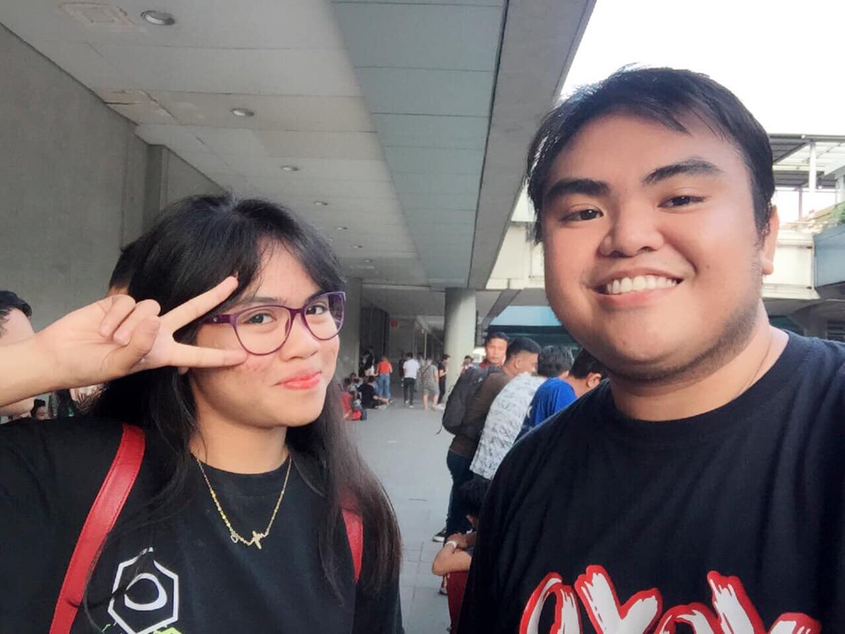 iamclarissaaam's tweet photo. Happy? Cabalistas Nice to meet you everyone 💟❤️💯 https://t.co/w7VofKFGlX