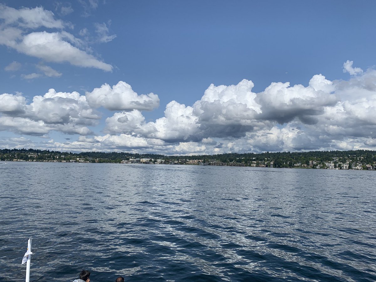 AmericaMQT's tweet image. Bing Ads took me on a cruise yesterday to watch the Blue Angels performance, and they reinforced my love for boats
It was an amazing day 🛥🛫
#microsoftlife #microsoftintern