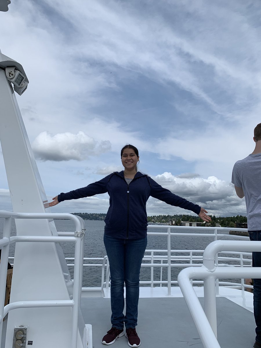 AmericaMQT's tweet image. Bing Ads took me on a cruise yesterday to watch the Blue Angels performance, and they reinforced my love for boats
It was an amazing day 🛥🛫
#microsoftlife #microsoftintern