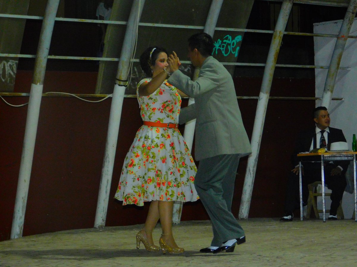 ChiapasImpacto's tweet photo. LA TARDE DE ESTE SABADO SE LLEVO ACABO LA PRESENTACION DEL VALET DE LA ESCUELA NACIONAL DE MAESTROS EN EL MUNICIPIO DE COPAINALA, EL PRESIDENTE MUNICIPAL BIOLOGO ADELDAMAR SANTOS JUAREZ .
https://t.co/PKPgkIfxlH https://t.co/j65FiFgyYs