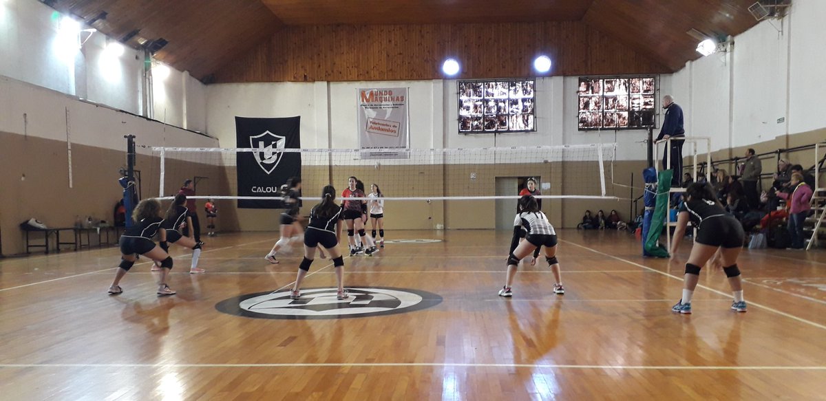 #TiraFemenina Vs Huracán (SJ)
Sub 12 0-3 
Sub 13 3-2 
Sub 15 0-3
Sub 17 3-0
Sub 19  3-0
Sub 21  3-0

#VamosLaU