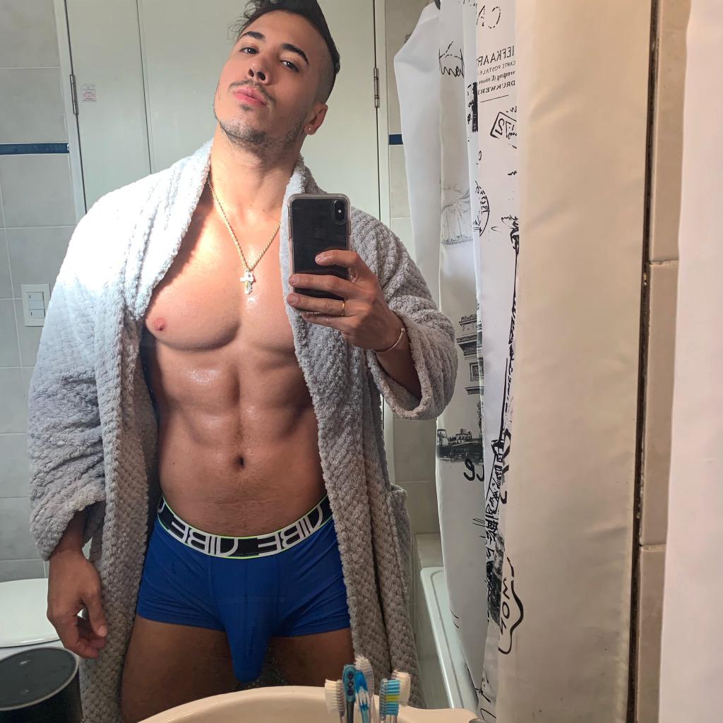 MenteMorbosaSV's tweet photo. 🍆🔥🔥🔥😈 https://t.co/h9nBqnbiPF