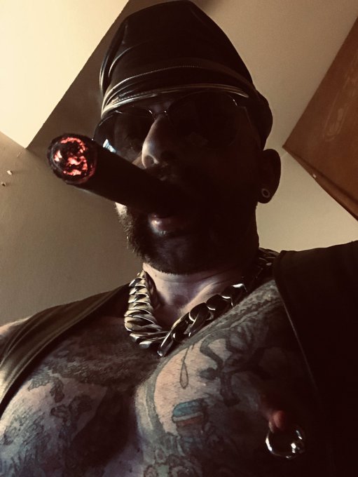 How&rsquo;s the view from down there, boy? Check out my OnlyFans for more: https://t.co/m2zdIiVCAe https://t<a href="/tag/code"class="tags"><span>#code</span></a>