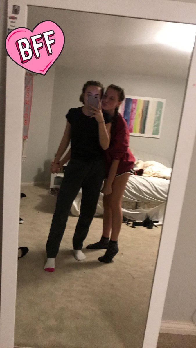 catttmc's tweet photo. Happy birthday zae 🥰 Happy to call you one of my bffs ❤️ I love you #GWEGA https://t.co/VzG7DL6BHm