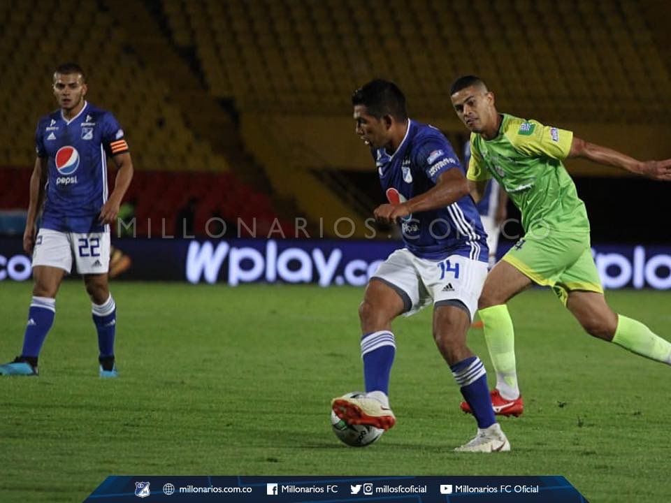 alvaritofgm_16's tweet photo. 👏🏽👏🏽👏🏽 crack siempre en mi equipo @davidms06 #TeamA16 #A16 #DS14 https://t.co/vzT46olORl