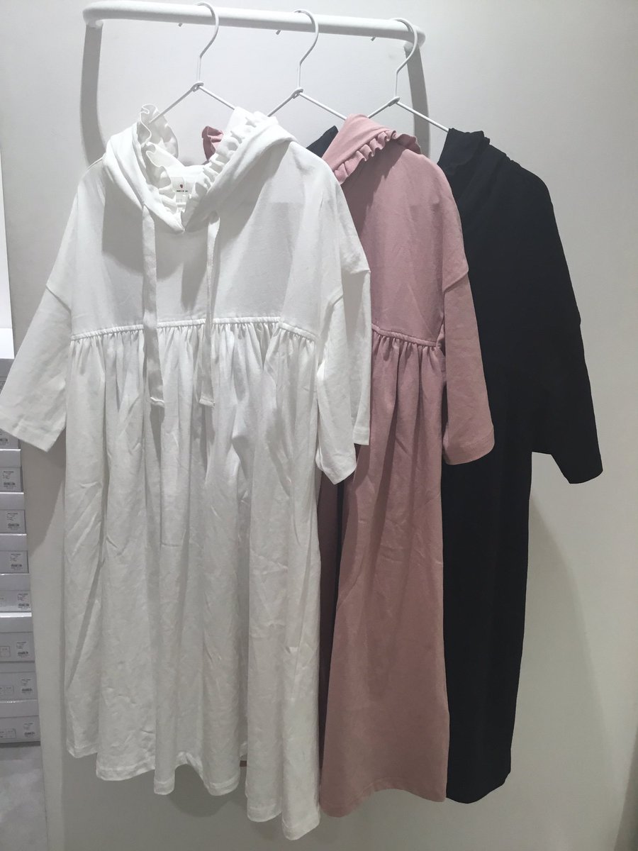 Merry Jenny 原宿店 Auf Twitter おすすめアイテム フリルフードワンピース オフホワイト ピンク ブラック 完売 7 900 税抜 30 Off 5 530 税抜 03 3470 1130 Merryjenny ラフォーレ原宿 Merry Jenny 原宿店 Auf Twitter おすすめアイテム フリルフードワンピース オフホワイト ピンク ブラック 完売 7 900 税抜 30 Off 5 530 税抜 03 3470 1130 Merryjenny ラフォーレ原宿