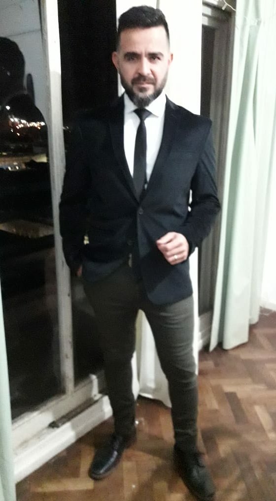Pablofontana23's tweet photo. Prueba de vestuario para el lunes!!!
Una gran emoción.  Subir a escenario a mostrar un poco de lo que hago con mucho amor.  
City Center de Rosario!!!! #silkey https://t.co/YXUqcECmO8