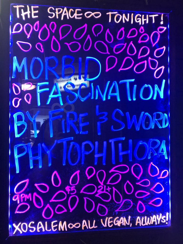 RootRotRockers's tweet image. Just about time!