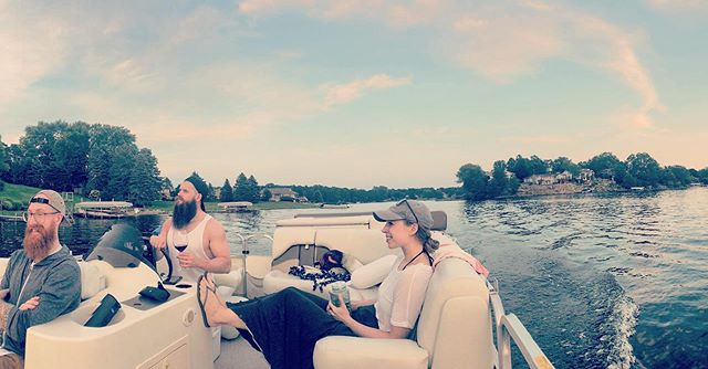 wayoutweird's tweet photo. Sunset boat rides and running from bats. Where was Dwight when we needed him?! #wayoutweird #summerinmichigan #puremichigan #hometown #bffgoals #kathrynscreamsforbats #goodhangs https://t.co/8TfojoGH6J