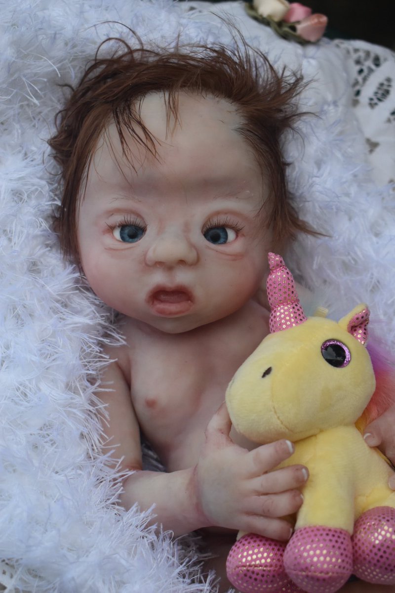 OurWorldOfChi1's tweet photo. Our new Downs baby Brannagh, sculpted by Ja’mir and painted/rooted by Carolyn. Down Right Special. https://t.co/x7G4ARxXS1 https://t.co/LGIN9wMKlf