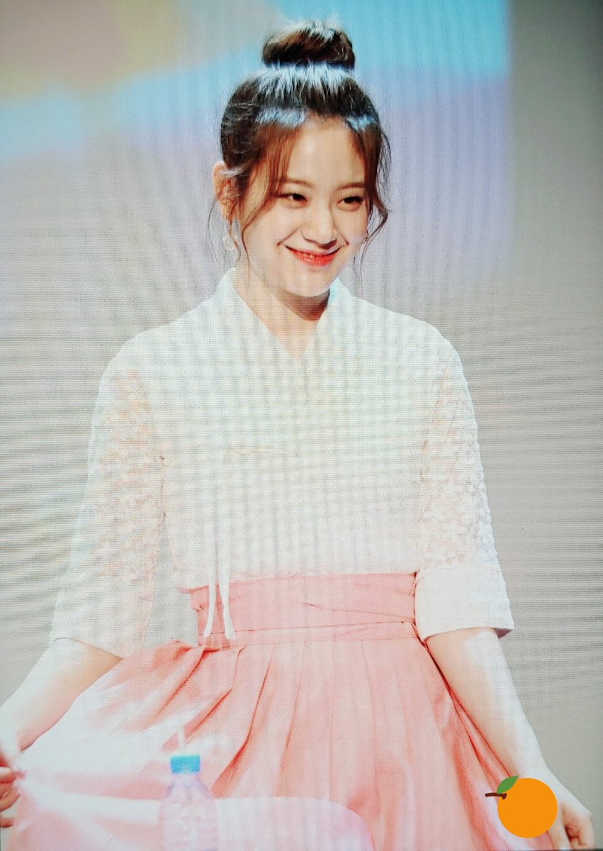 190804 규리 preview

🍊

#프로미스나인 #Fromis_9 #장규리 #규리
<a href="/realfromis_9/">fromis_9 [프로미스나인]</a>