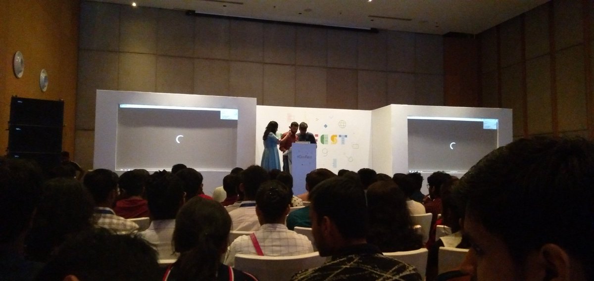 skrstv123's tweet image. Should I turn on my hotspot? 😅
#networkproblems
#DevFestKol 
#DevFest