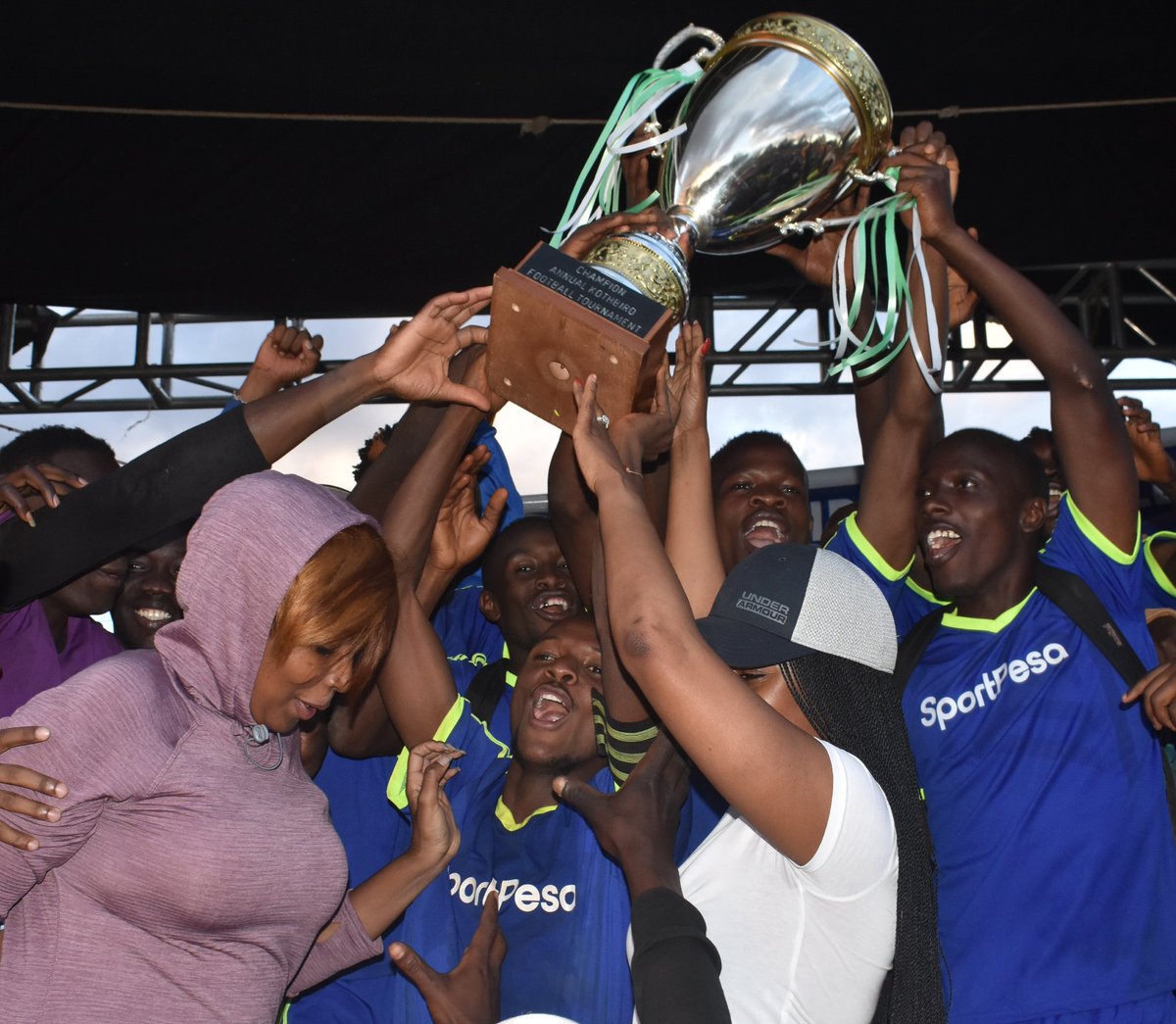Lebanon_FC's tweet photo. It was a good win, we are the 2019 Koth Biro champions.
#champions #Kingstone #TeamLebah #Tujiamini #kothbiro2019 #MakeItCount https://t.co/7UG8Y98byA