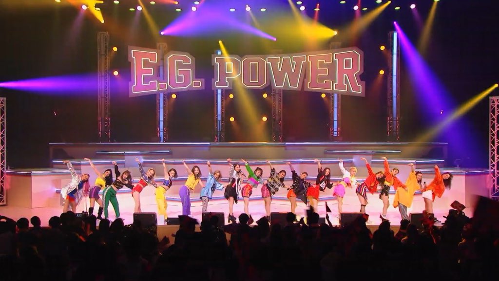 Farahkwon's tweet photo. the power this picture holds.... #egpower https://t.co/Co4zxbKxuO