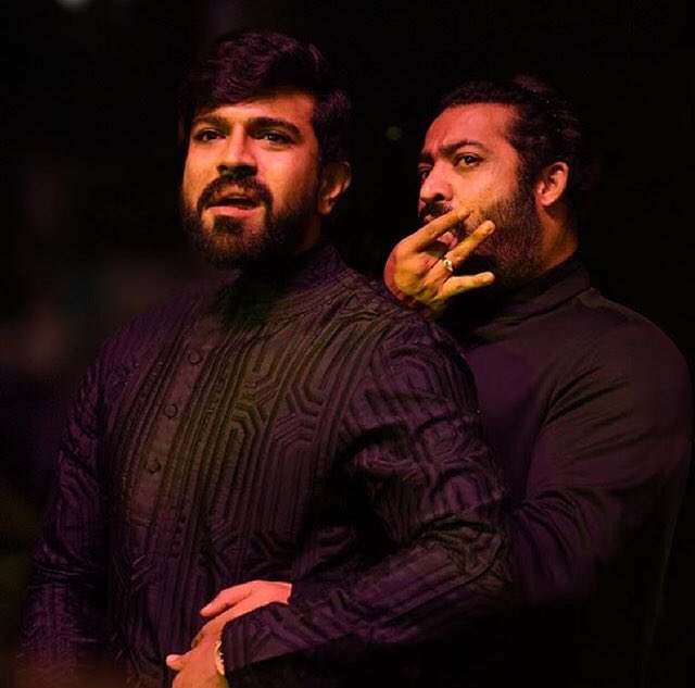 HubCine's tweet photo. Pics of the day
#Tarak #Charan
#RRRYehDosti 

❤❤❤ https://t.co/6HZlYbTqv7