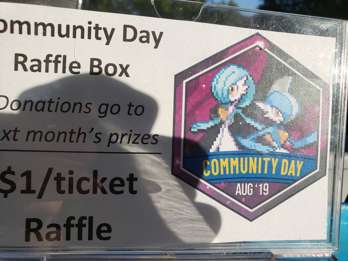 shadowgrapess's tweet image. Yay #CommunityDay 
Got 13 shinies. #RaltsCommunityDay