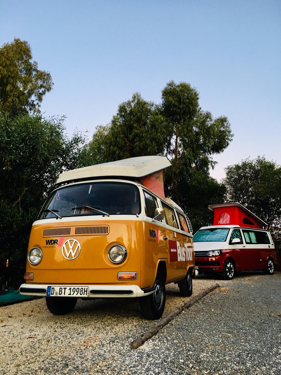 ChristianDassel's tweet photo. wie sie so zu zweit da stehn,
siehst du auch die zeit vergehn.
#bustour2019
#portimão
#algarve https://t.co/O2xiSMC6jh