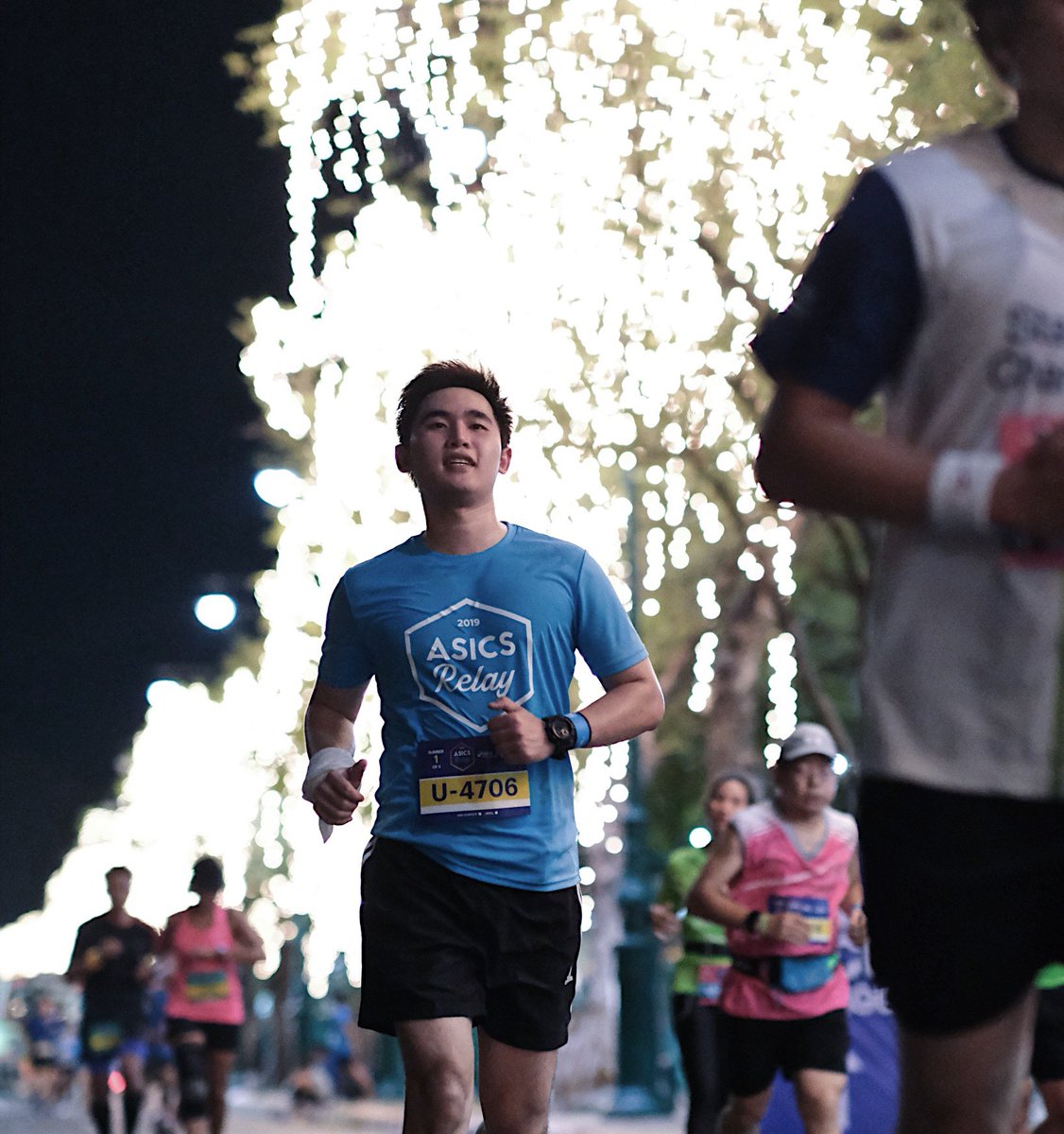 Guythitiphat's tweet photo. เราเล่าความประทับใจครั้งนี้ ไว้ในนี้เลยนะ https://t.co/8fHVuJIBet #AsicsRelay #AsicsRelay2019 #AsicsRelayThailand2019 https://t.co/VbHKxqh5If