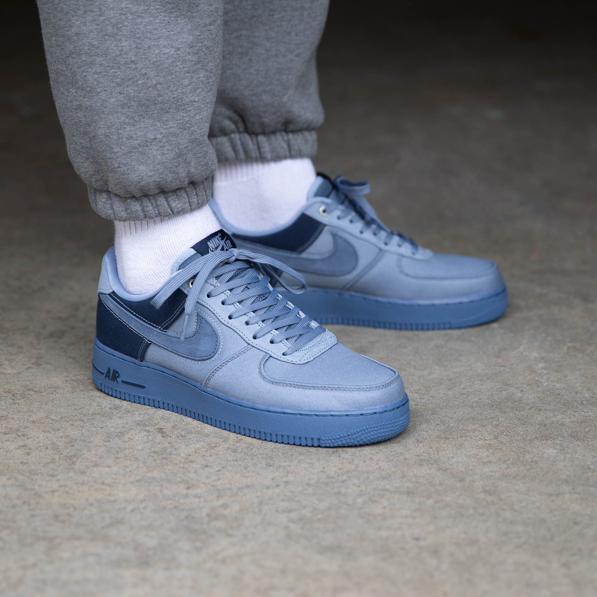 nike air force 1 07 premium blue