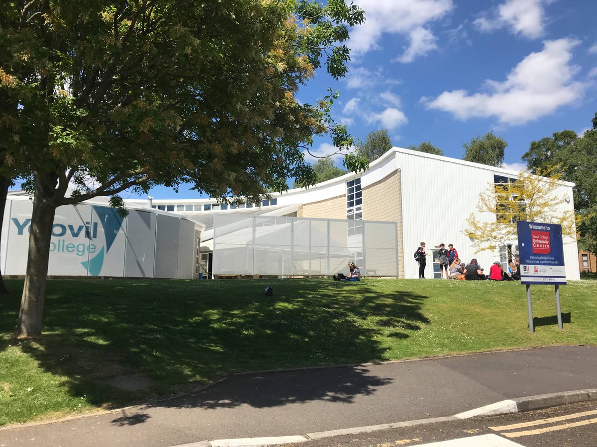 YeovilCollege's tweet photo. Curious? Practical? Love to learn? Adult study for fun or career at Yeovil College is easy💙
Visit our website to discover our Night School, part-time and University Centre courses: https://t.co/UwskCZobQT
#DiscoverYC #WhereLearningComesToLife https://t.co/k71uvQJ6jx