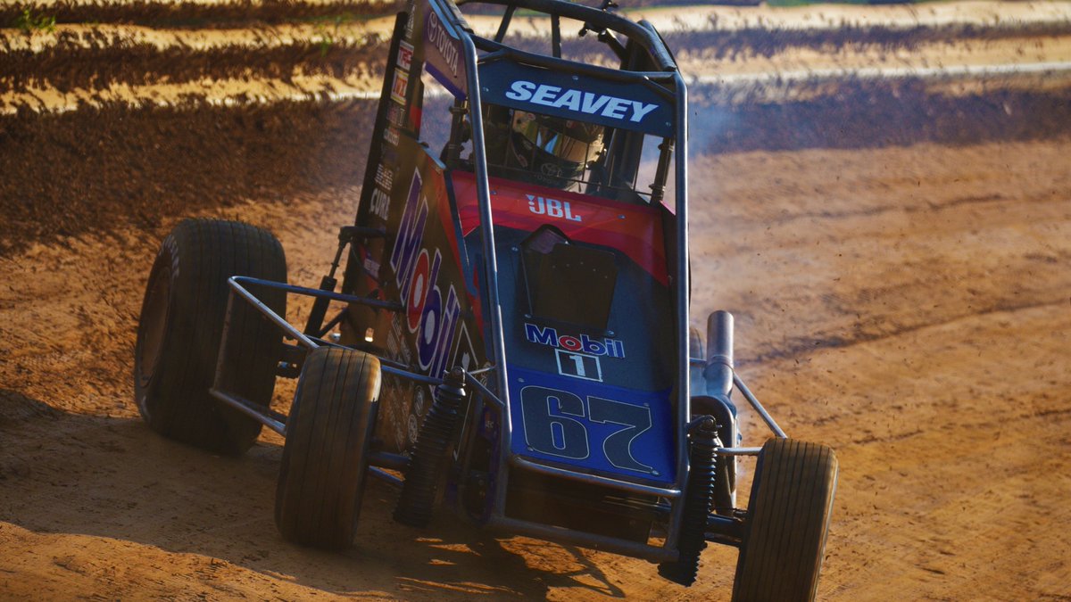 USACNation's tweet image. VIRAL SENSATION TO WINNING SENSATION: SEAVEY SCORES AT LANCO

The Recap --&amp;gt; usacracing.com/component/k2/i…

#PAMidgetWeek