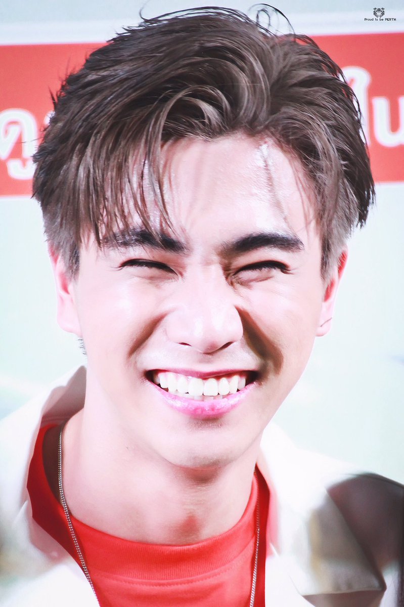 ProudtobePERTH's tweet photo. วันนี้จะได้เห็นยิ้มแบบนี้แล้ว.>< ✌🏻🐯#PerthPlanFMinHaNoi https://t.co/du7odE7aOz