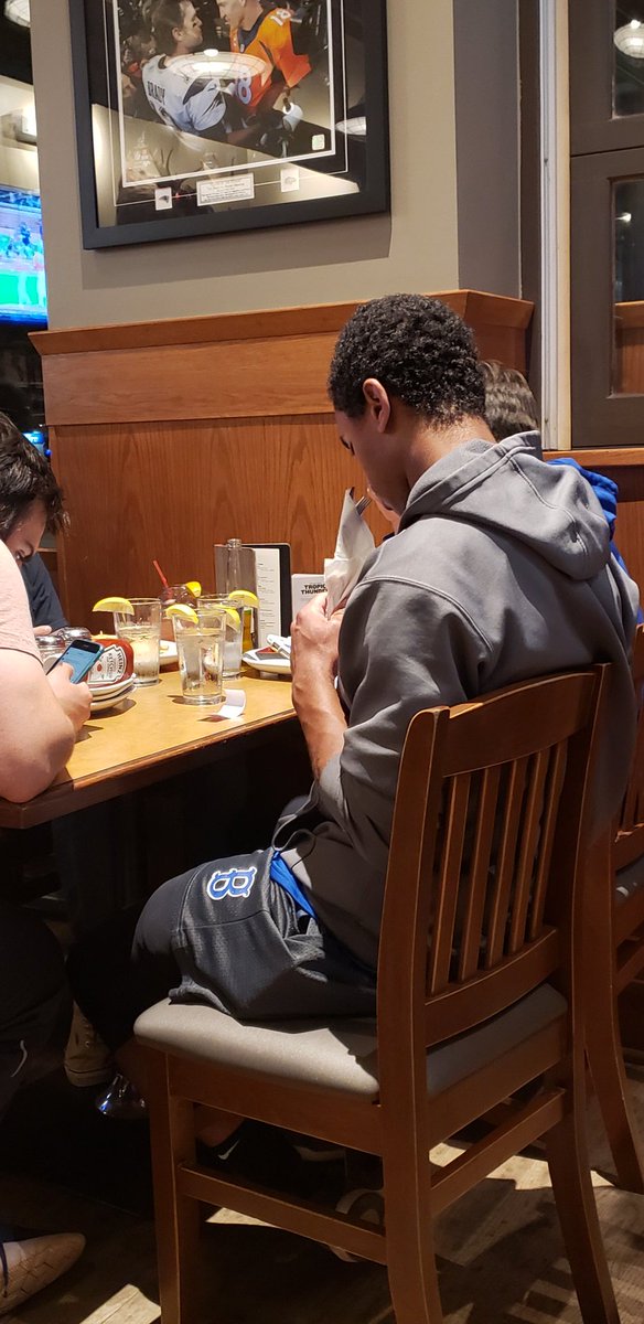 Bombers_Brooks's tweet photo. @jmcin09 is anxiously awaiting his food, he just may eat his cutlery
#hangry #mvpproblems https://t.co/mrxRxYmOzs