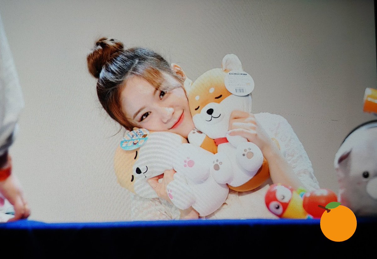OrangeRoad8's tweet photo. 190804 규리 preview

🍊🍊

#프로미스나인 #Fromis_9 #장규리 #규리
@realfromis_9 https://t.co/xQoI9omjs2
