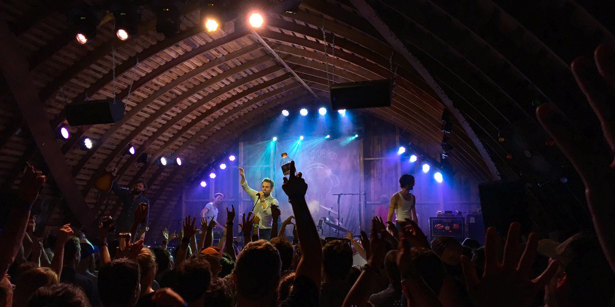 Great show <a href="/dawestheband/">Dawes</a> at an awesome venue @Codfish_Hollow !