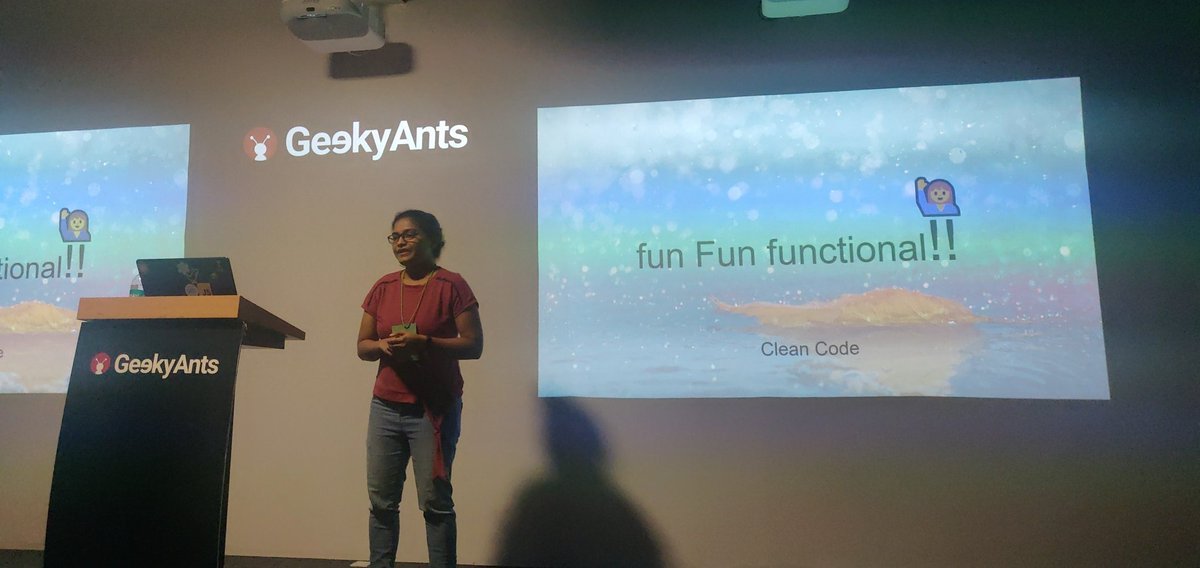 atinyconf's tweet photo. First talk! Let's go!

@MellowDipti https://t.co/uvRFIFiFfx